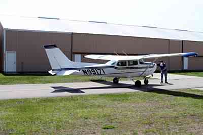 skyhawk_20100515.jpg